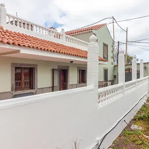 https://casa-marjoes-terrace-bbq-and-parking.in-canary-islands.com